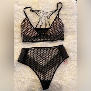 Victoria’s Secret Set